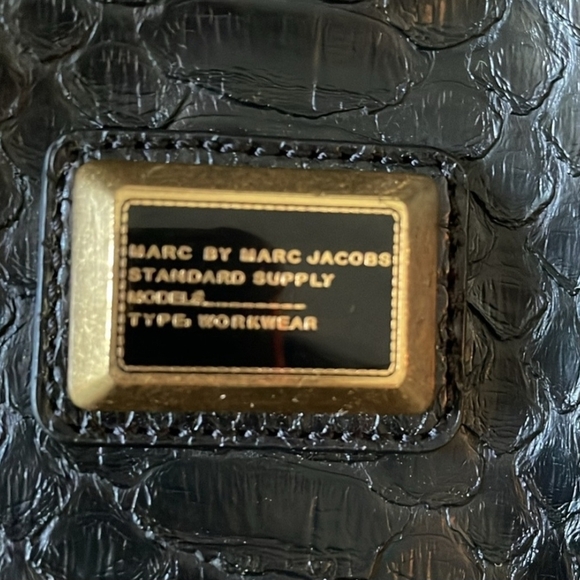 MARC by Marc Jacobs Sneaky Snake Hillier Hobo (Black) EXCELLENT CONDITION - Picture 4 of 10